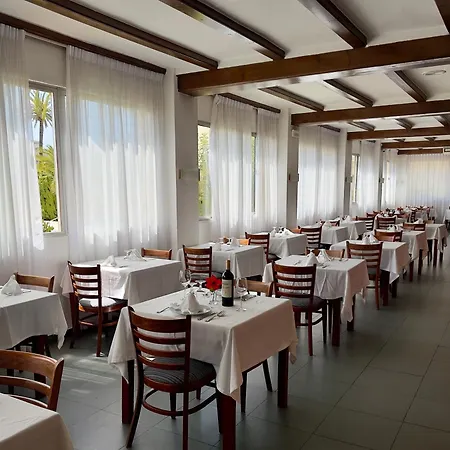 Hotel Naranjos